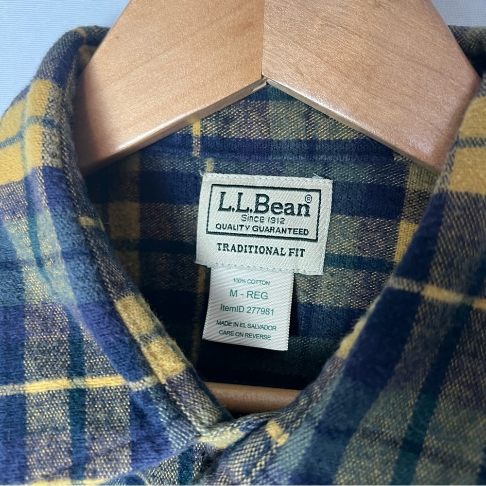 L.L Bean Men’s Plaid Flannel Button Down Shirt Yellow Green Gorpcore Medium Reg - Picture 7 of 8